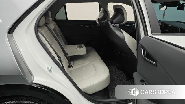 Kia Di Ol Nu Niro 2022 Белый из Кореи, фото 2