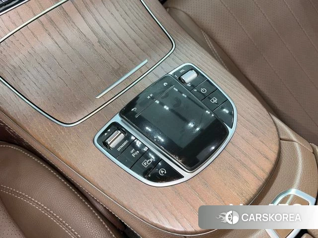 Mercedes-Benz E-class 2021 Черный из Китая, фото 2
