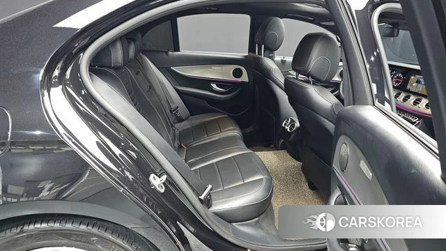Mercedes-Benz E-Class W213 2019 Черный из Кореи, фото 2