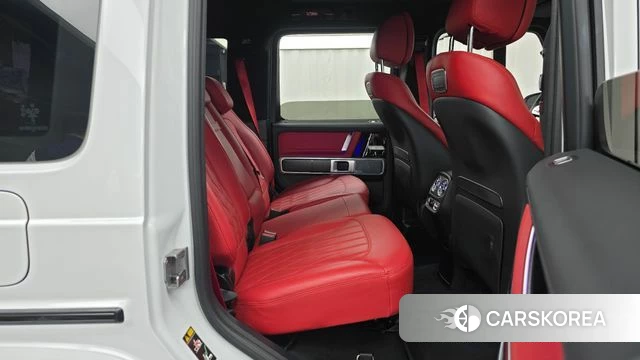 Mercedes-Benz G-Class W463b 2023 Белый из Кореи, фото 2