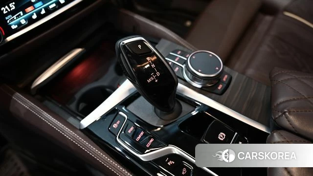 BMW 6 Series GT (G32) 2023 Белый из Кореи, фото 2