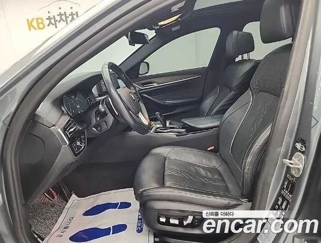 BMW 5 Series (G30) id 2887157 из Кореи 2