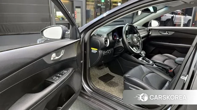 Kia Come New K3 2018 Серый из Кореи, фото 2