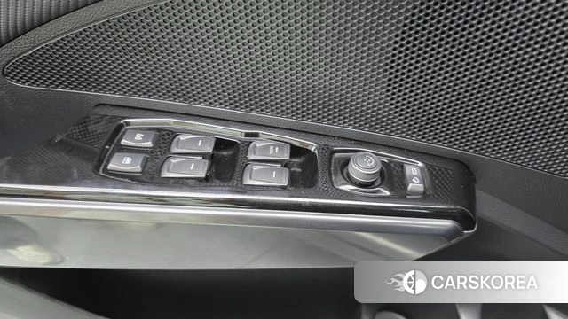 Ssangyong Berry New Tivoli 2022 Белый из Кореи, фото 2