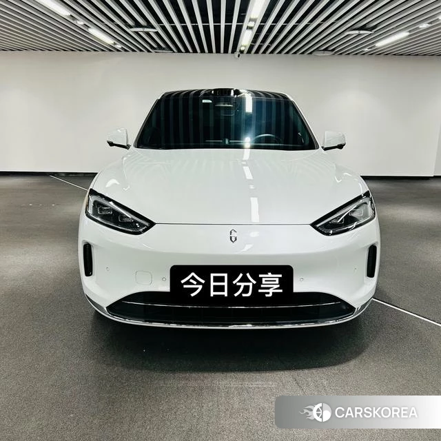 AITO Ask the world M5 2025 Белый из Китая, фото 2