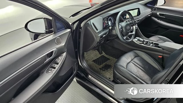 Hyundai Sonata (DN8) 2022 Черный из Кореи, фото 2