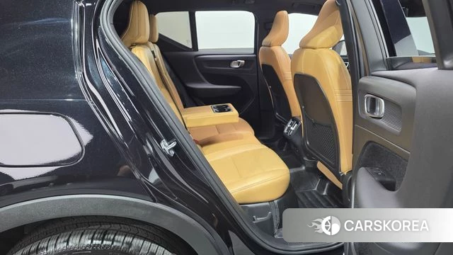 Volvo XC40 2020 Черный из Кореи, фото 2