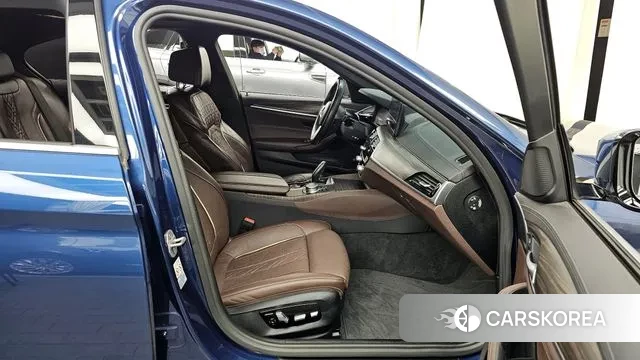 BMW 5 Series (G30) 2020 Синий из Кореи, фото 2