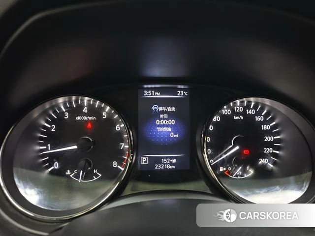 Nissan Qijun 2021 Белый из Китая, фото 2