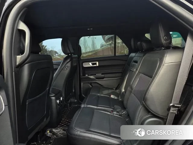 Ford Explorer 6th Generation 2019 Черный из Кореи, фото 2