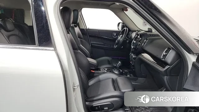 Mini Cooper Countryman 2022 Серебряный из Кореи, фото 2