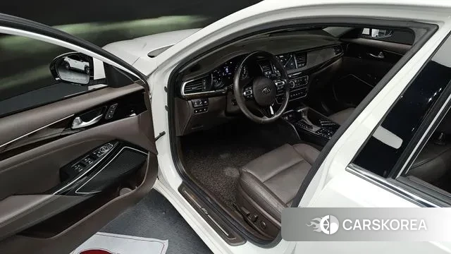 Kia Come New K7 2018 Белый из Кореи, фото 2