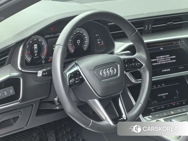 Audi A6L 2021 Черный из Китая, фото 2