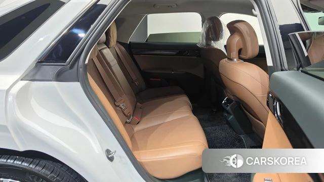 Hyundai Grandeur Hybrid (GN7) 2023 Белый из Кореи, фото 2