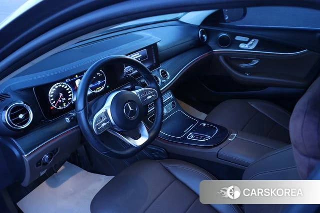 Mercedes-Benz E-class 2019 Черный из Китая, фото 2