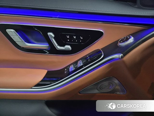 Mercedes-Benz S-Class W223 2022 Черный из Кореи, фото 2