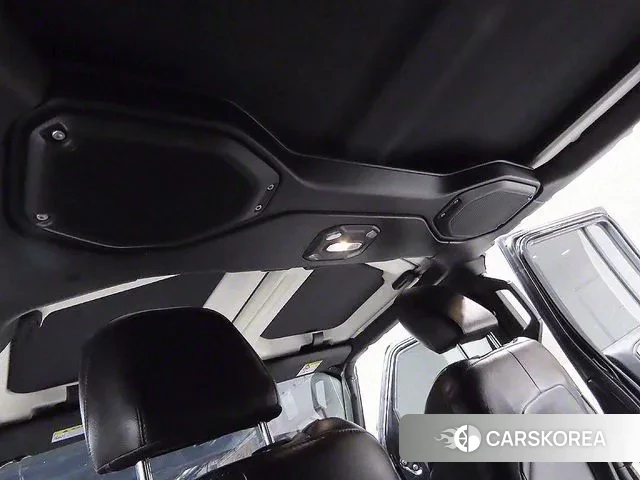 Jeep Wrangler (JL) 2018 Черный из Кореи, фото 2