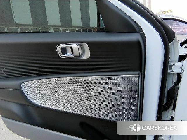 Hyundai Ionic 6 2024 Белый из Кореи, фото 2