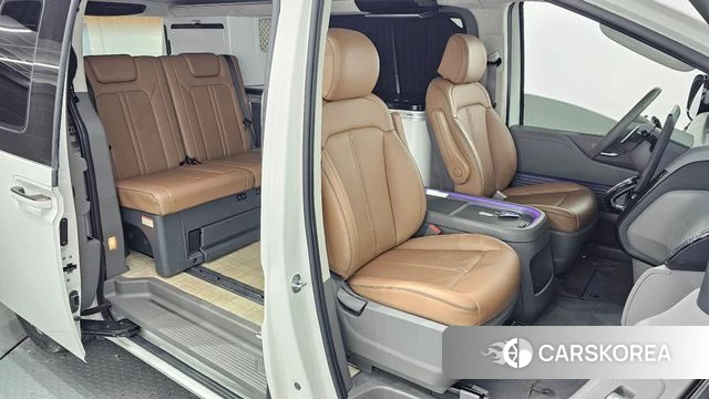 Hyundai Staria 2024 Белый из Кореи, фото 2