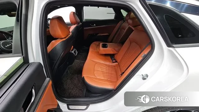 Kia The New K5 Hybrid 3rd generation 2023 Белый из Кореи, фото 2