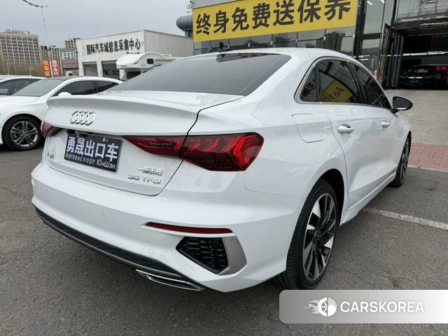 Audi A3 2023 Белый из Китая, фото 2