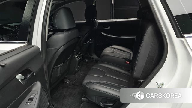 Hyundai The New Santa Fe 2022 Белый из Кореи, фото 2