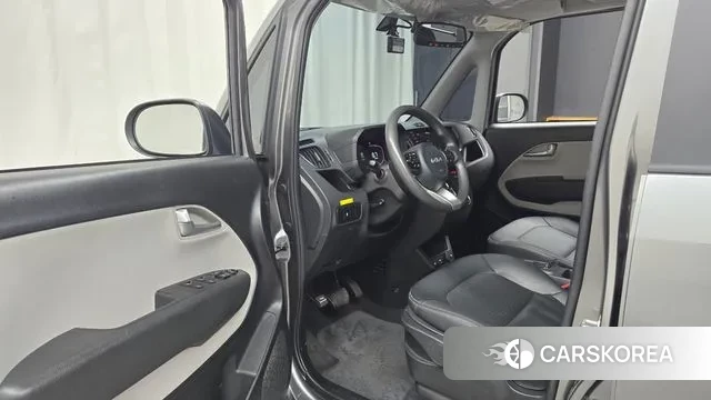 Kia The New Kia Ray 2023 Серый из Кореи, фото 2