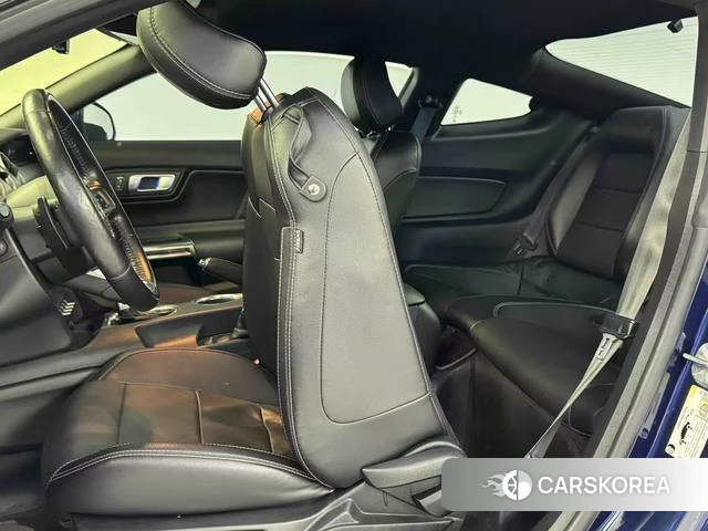 Ford Mustang 2019 Синий из Китая, фото 2