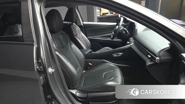 Hyundai Avante Hybrid (CN7) 2021 Серый из Кореи, фото 2