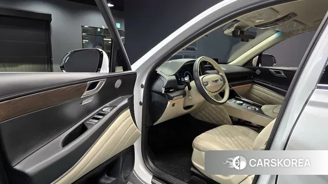 Genesis GV80 2023 Белый из Кореи, фото 2