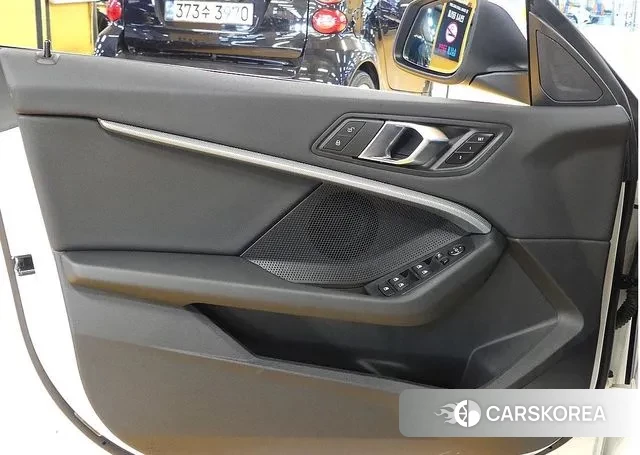 BMW 2 Series Gran Coupe (F44) 2024 Белый из Кореи, фото 2