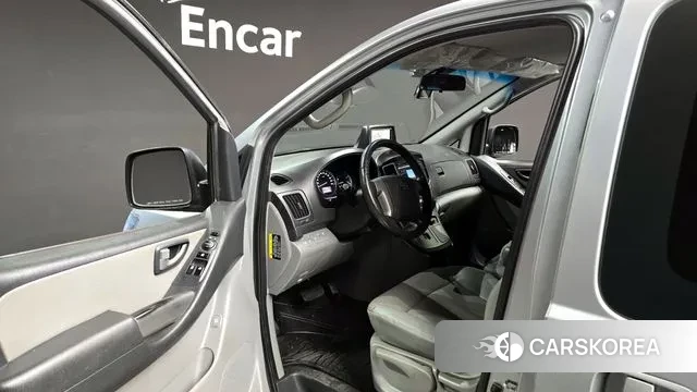 Hyundai The New Grand Starex 2018 Серебряный из Кореи, фото 2