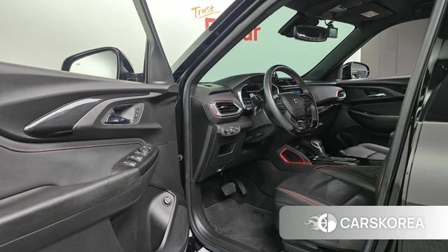 Chevrolet (GM Daewoo) Trailblazer 2022 Черный из Кореи, фото 2