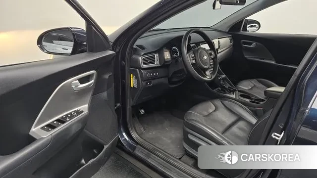 Kia Niro 2018 Синий из Кореи, фото 2