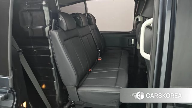 Hyundai Staria 2022 Серый из Кореи, фото 2