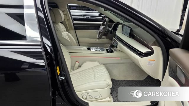 Genesis G90 (RS4) 2024 Черный из Кореи, фото 2