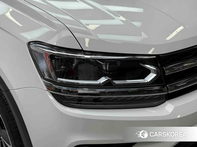 Volkswagen Tuyue 2023 Белый из Китая, фото 2