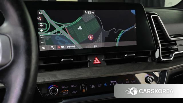 Kia Sportage 5th Generation Hybrid 2022 Черный из Кореи, фото 2