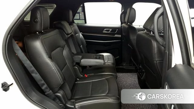 Ford Explorer 2018 Белый из Кореи, фото 2