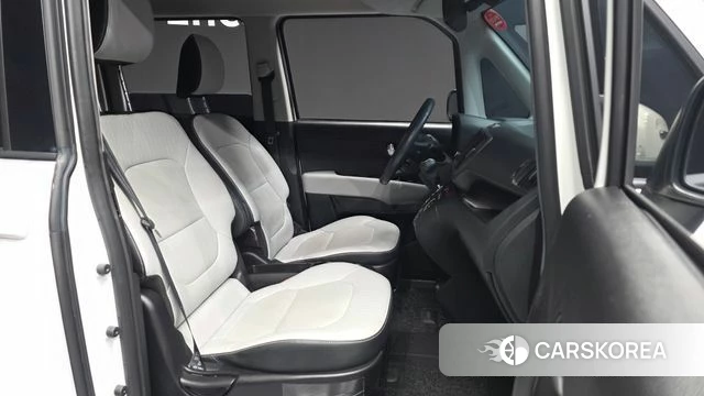 Kia The New Kia Ray 2023 Белый из Кореи, фото 2