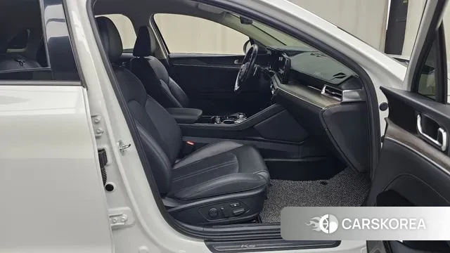 Kia K5 3rd generation 2021 Белый из Кореи, фото 2