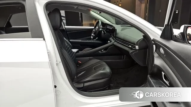 Hyundai Avante (CN7) 2021 Белый из Кореи, фото 2