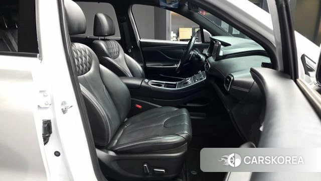 Hyundai The New Santa Fe 2021 Белый из Кореи, фото 2