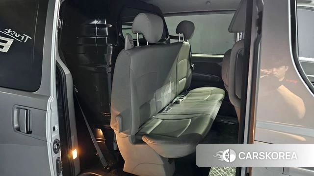 Hyundai The New Grand Starex 2020 Серебристо-серый из Кореи, фото 2