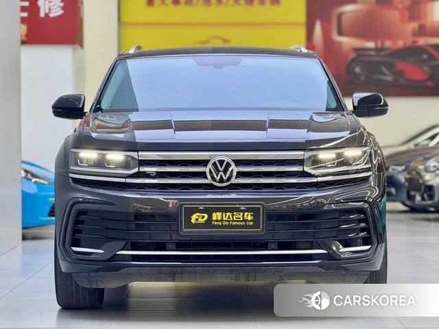Volkswagen Tourang 2022 Темно-серый из Китая, фото 2