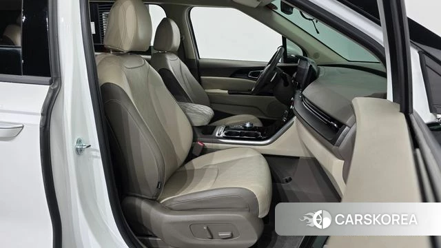 Kia Carnival 4th generation 2022 Белый из Кореи, фото 2