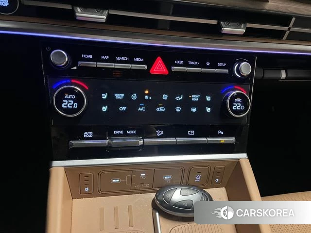 Hyundai Santa Fe (MX5) 2024 Серый из Кореи, фото 2