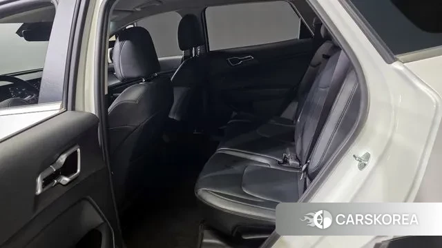 Kia Sportage 5th Generation 2022 Белый из Кореи, фото 2