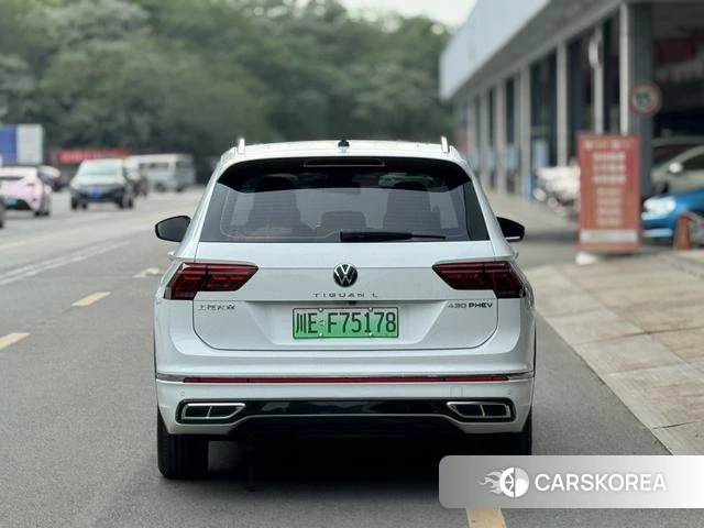 Volkswagen Tiguan L PHEV 2023 Белый из Китая, фото 2