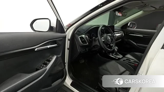 Kia Seltos id 3646219 из Кореи 2